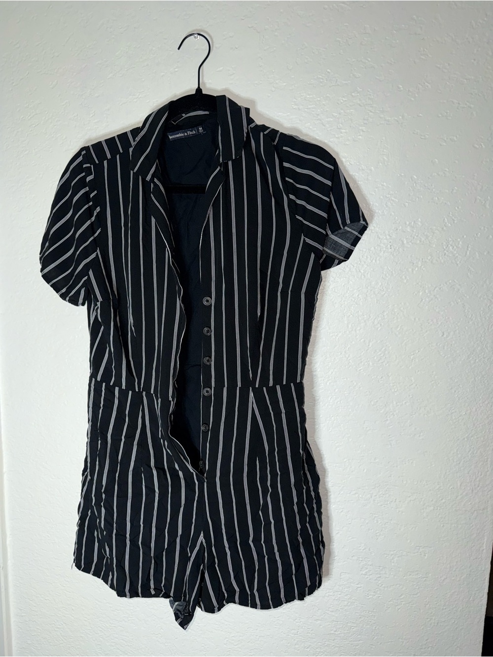 Abercrombie & Fitch Striped Black Short Sleeve Romper - Women's